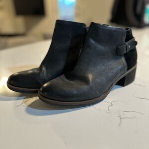 Korks Womens Sonya KR0004003 Black Leather Round Toe Ankle Booties Size 6.5
